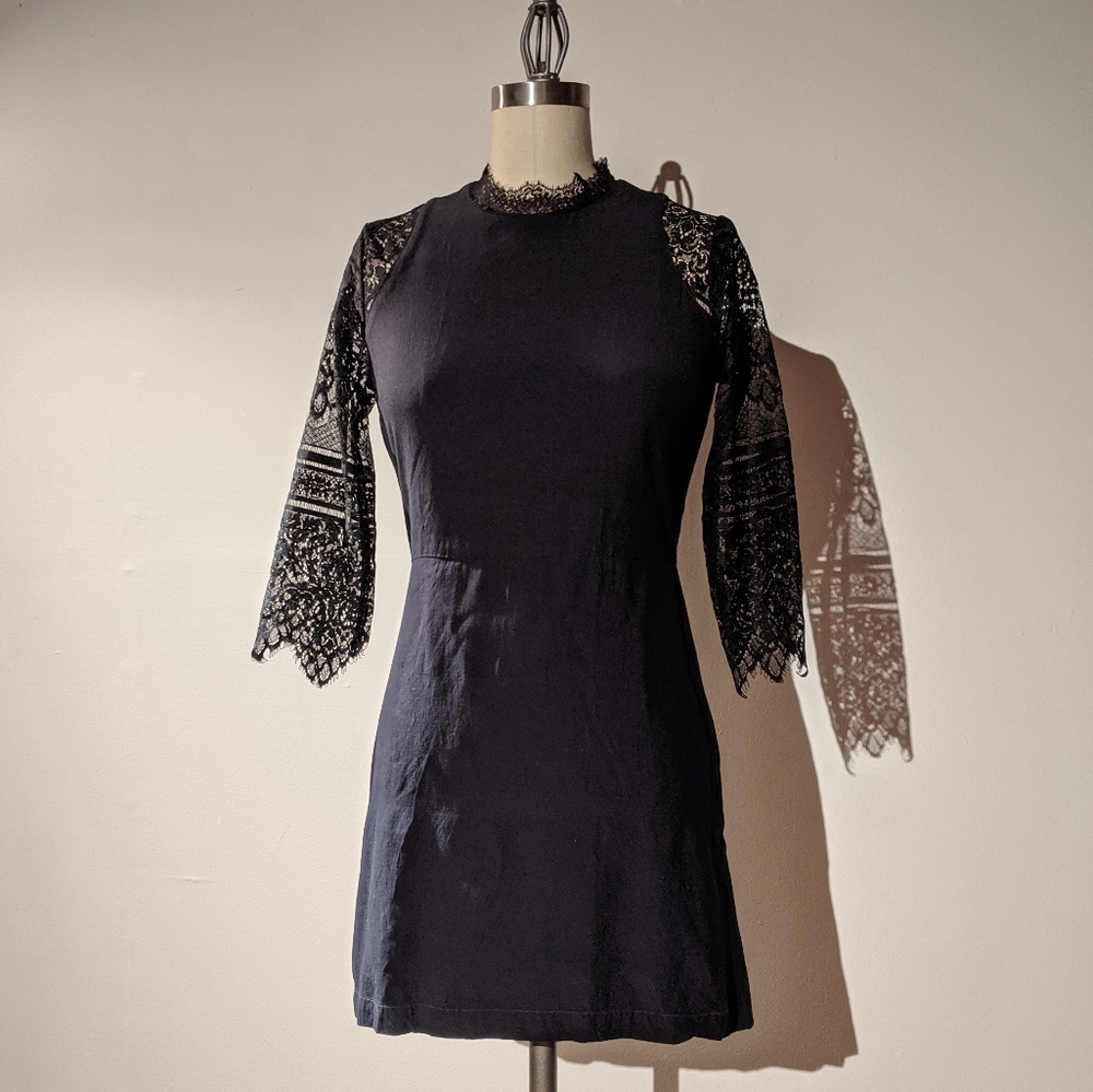 Abercrombie and Fitch Lace Cocktail Dress